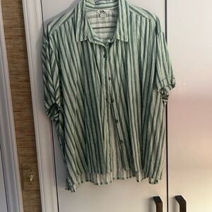 Eddie Bauer Green and White Striped Casual Shirt